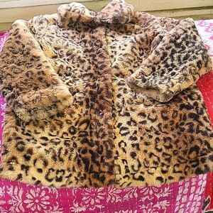 Girls faux fur leopard coat